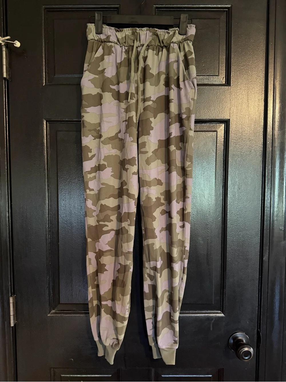 Lululemon Stretch High Rise Jogger